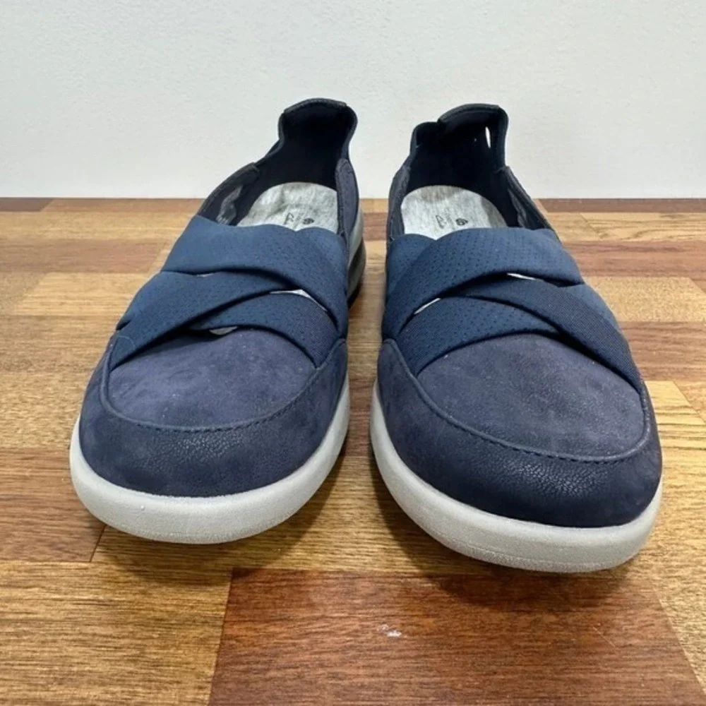 Clarks Cloudsteppers 7.5 Sillian 2.0 Star Navy Blue Cushion Comfort Slip On